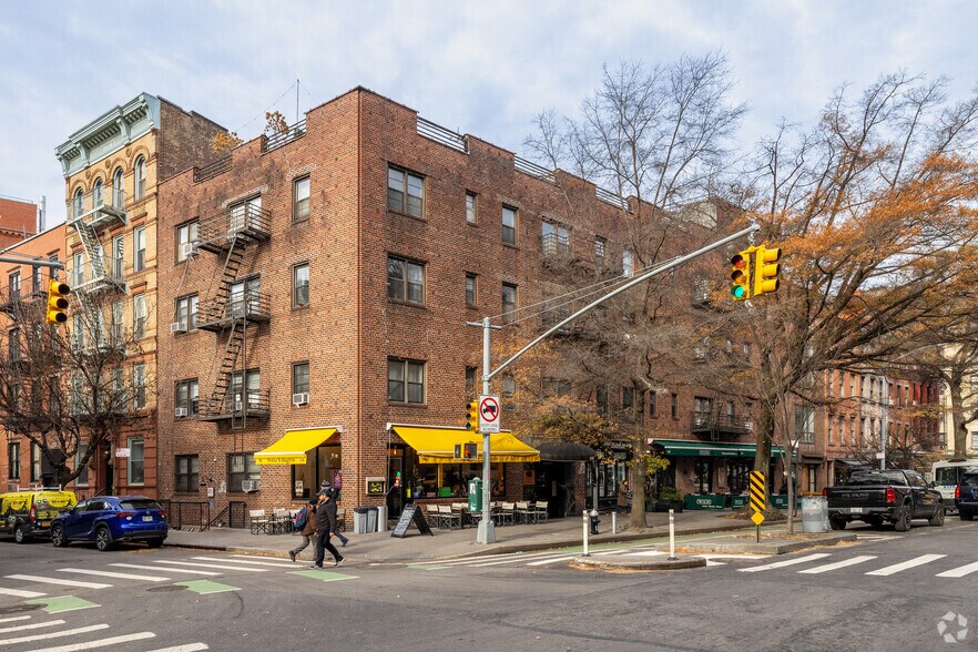 Primary Photo Of 535-539 Hudson St, New York Apartments For Lease