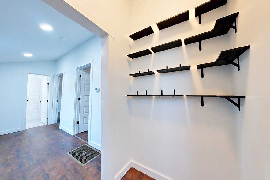 More Photos Of , Brunswick Specialty For Sale