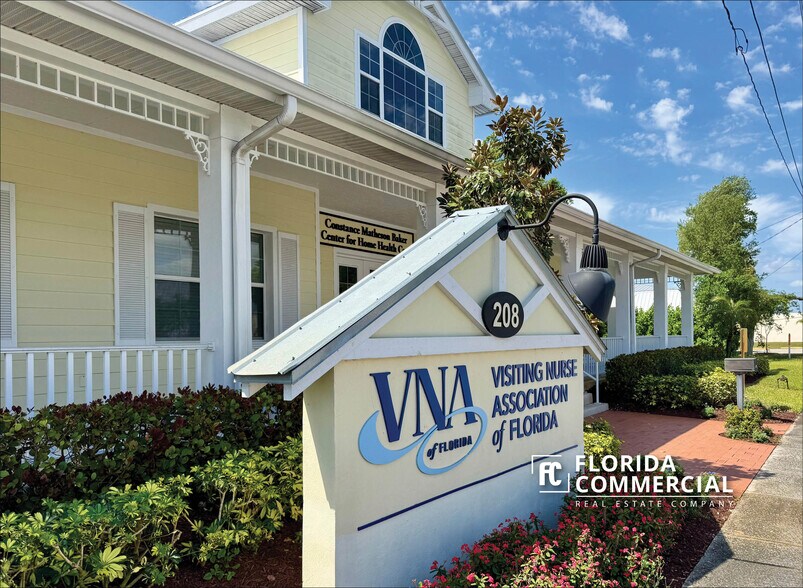 More Photos Of 208 SE Park St, Okeechobee Medical For Lease