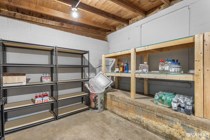 More Photos Of 18847 US-281, Windthorst Storefront Retail Office For Sale