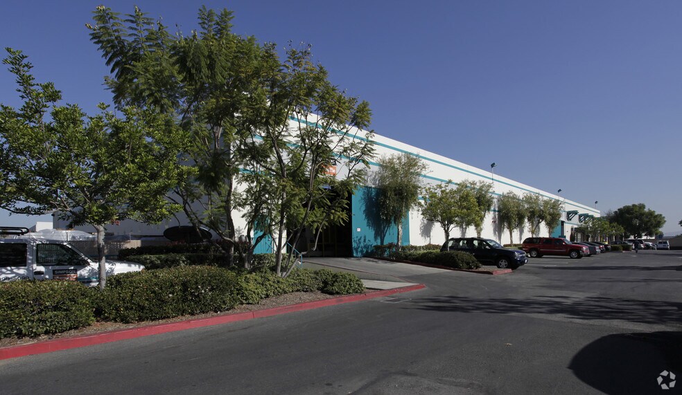 More Photos Of 1425 Moonstone St, Brea Manufacturing For Lease