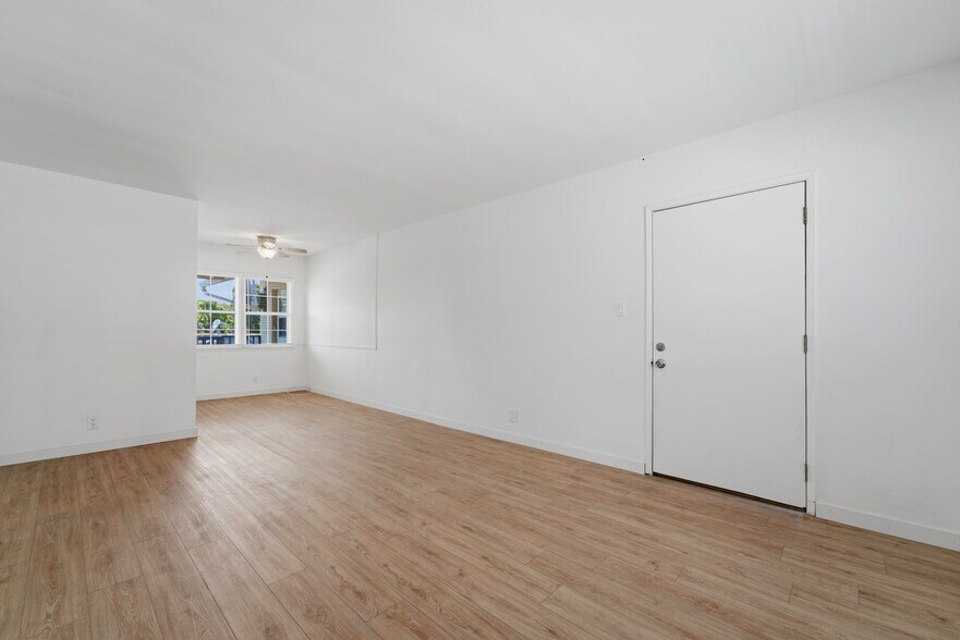 More Photos Of 10958 Venice Blvd, Culver City Apartments For Sale
