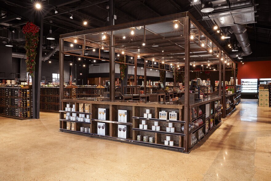 More Photos Of 2600-2602 Fessey Park Rd, Nashville Warehouse For Lease