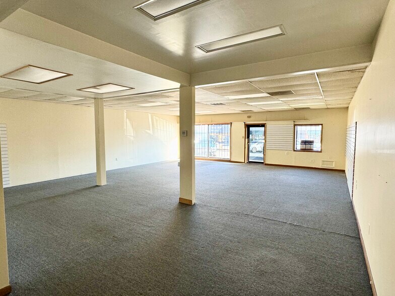 More Photos Of 7210-7242 Nathan Ct, Manassas General Retail For Lease