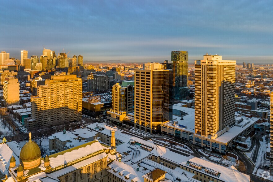 More Photos Of 3400 Boul De Maisonneuve O, Montréal Office Residential For Lease