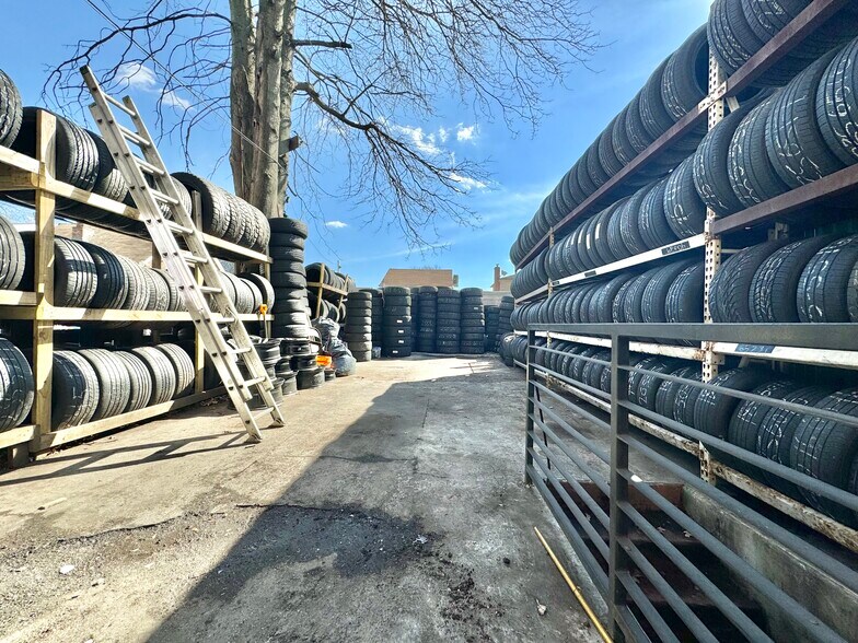 More Photos Of 13210 111th Ave, South Ozone Park Apartments For Sale