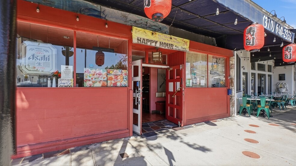 More Photos Of 409 Main St, El Segundo Storefront For Sale
