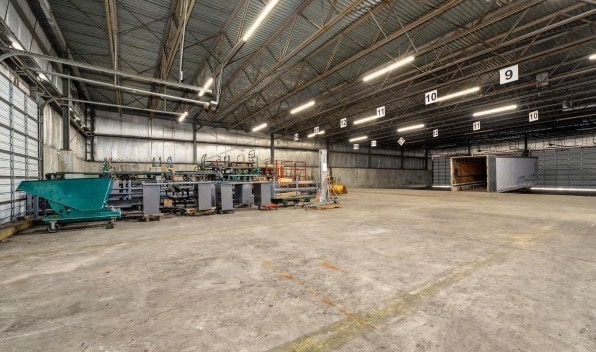 More Photos Of 2318-2326 S Indiana Ave, Chicago Warehouse For Sale