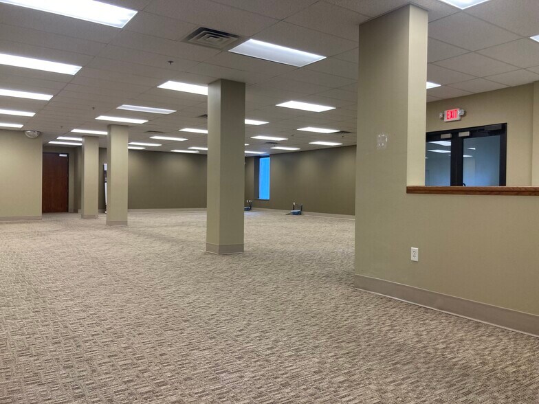 More Photos Of 105 1st St SE, Minot Apartments For Sale