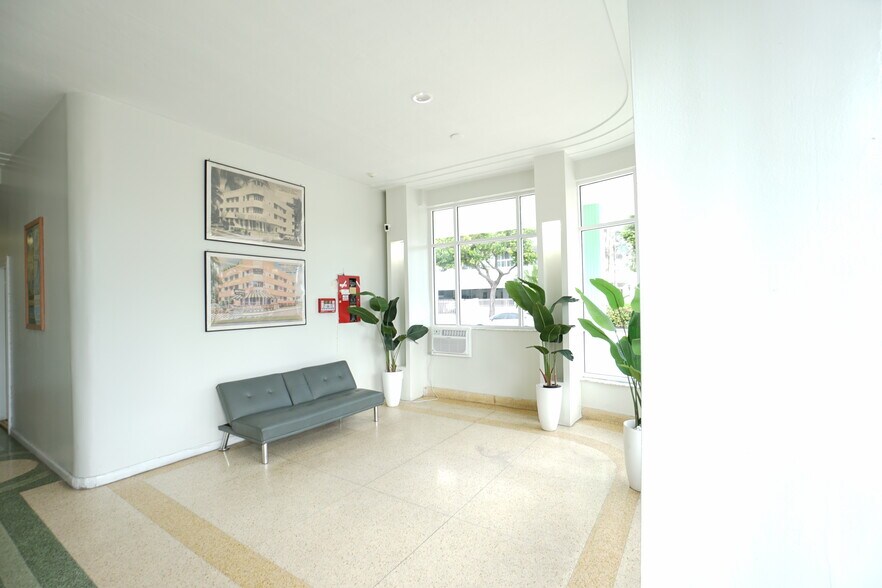 More Photos Of 3801 Indian Creek Dr, Miami Beach Apartments For Sale