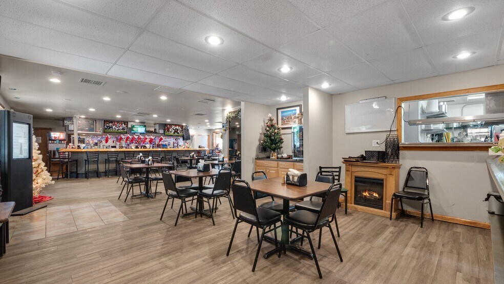 More Photos Of 12227-12229 Seymour Rd, Grass Lake Restaurant For Sale