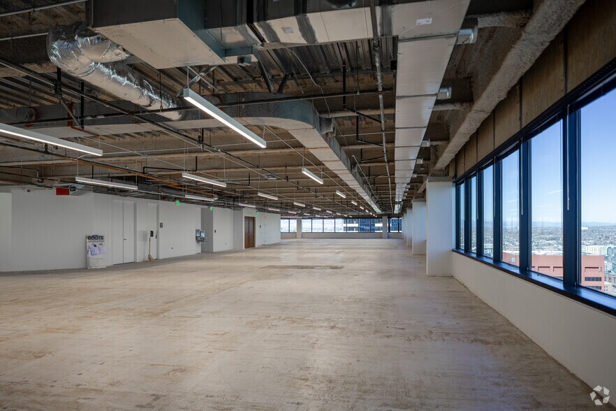 More Photos Of 1099 18th St, Denver Office For Lease