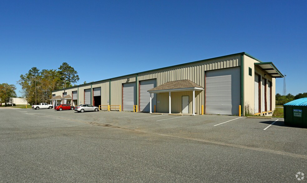 More Photos Of 60 Ram Blvd, Midway Unknown For Lease