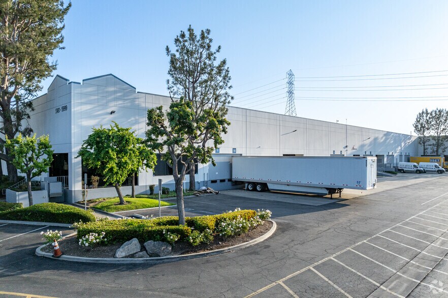 More Photos Of 5981-5999 Malburg Way, Vernon Warehouse For Lease