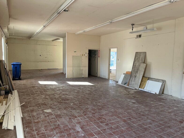 More Photos Of 1180 Easton Rd, Abington Township Storefront Retail Office For Sale