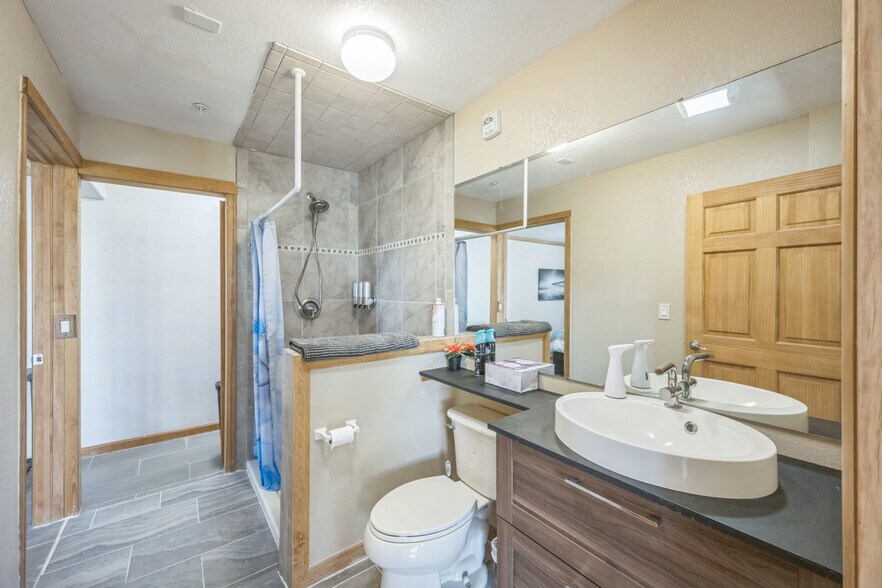 More Photos Of 5380 N Lariat Dr, Castle Rock Specialty For Sale