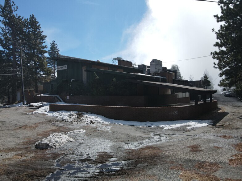 More Photos Of 32114 Hilltop Blvd, Running Springs Restaurant For Lease