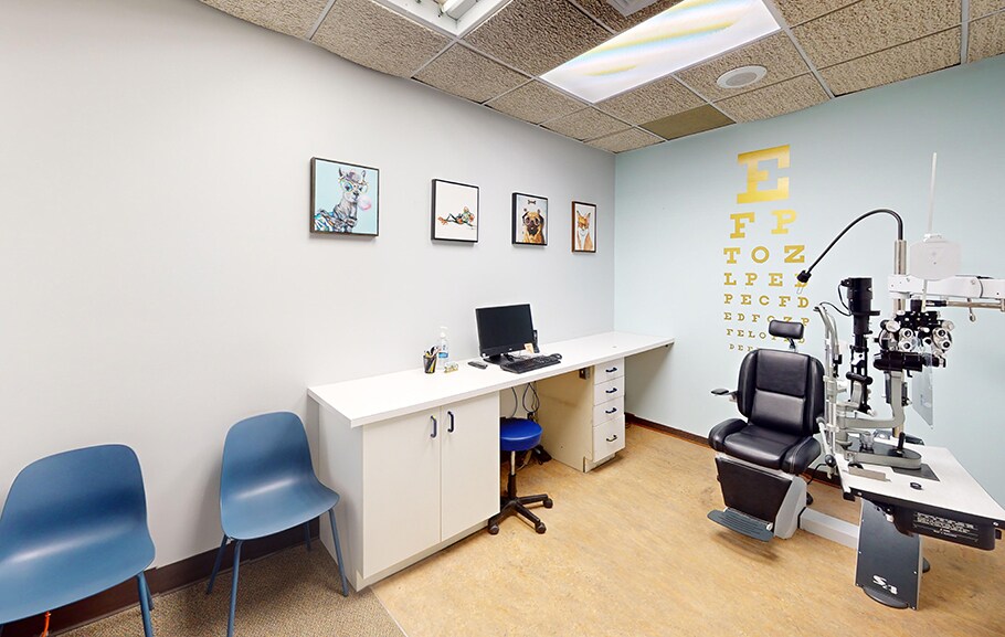 More Photos Of 1754 Main St, Winnipeg Office For Lease