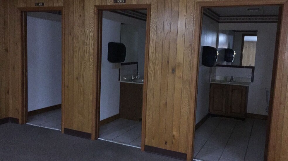 More Photos Of 216 W Chicago St, Jonesville Office For Sale