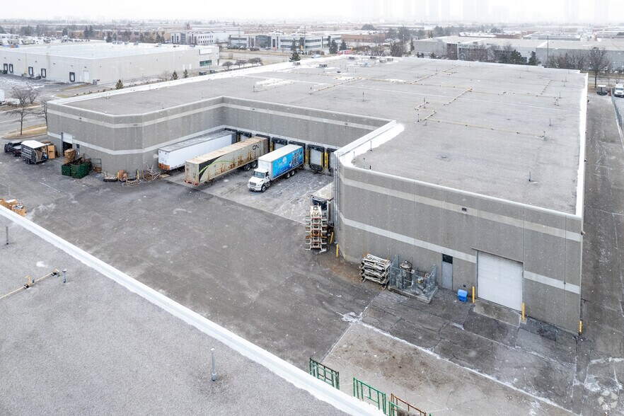 More Photos Of 3350 Langstaff Rd, Vaughan Warehouse For Lease