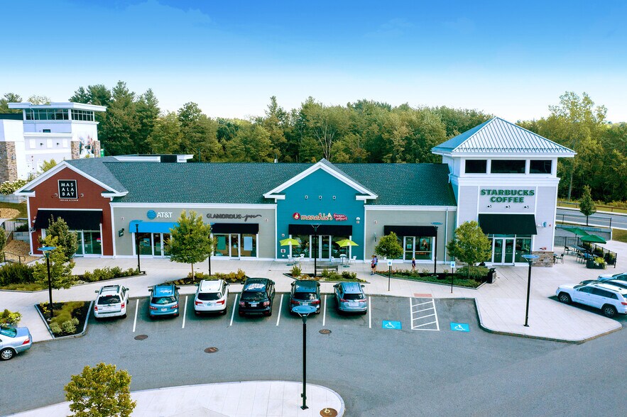 More Photos Of 495 Great Rd, Littleton Unknown For Lease