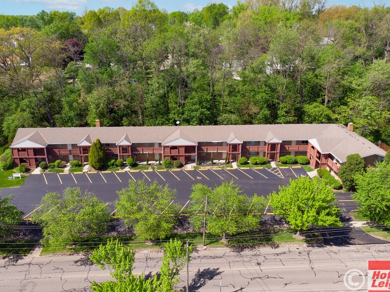 More Photos Of 2323 Newton St, Akron Apartments For Sale