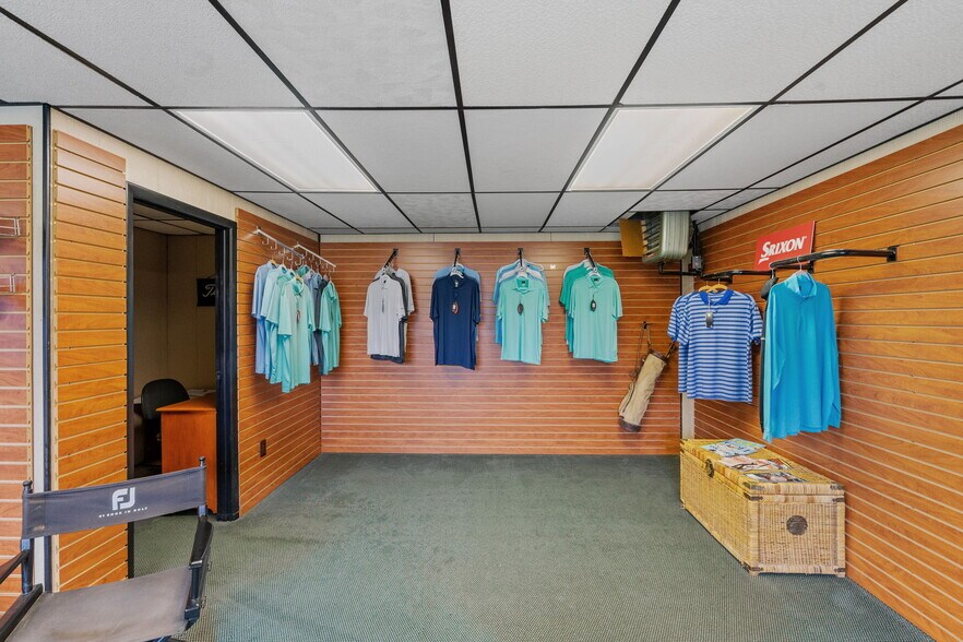 More Photos Of 2839 Rt-203, Valatie Sports And Entertainment For Sale