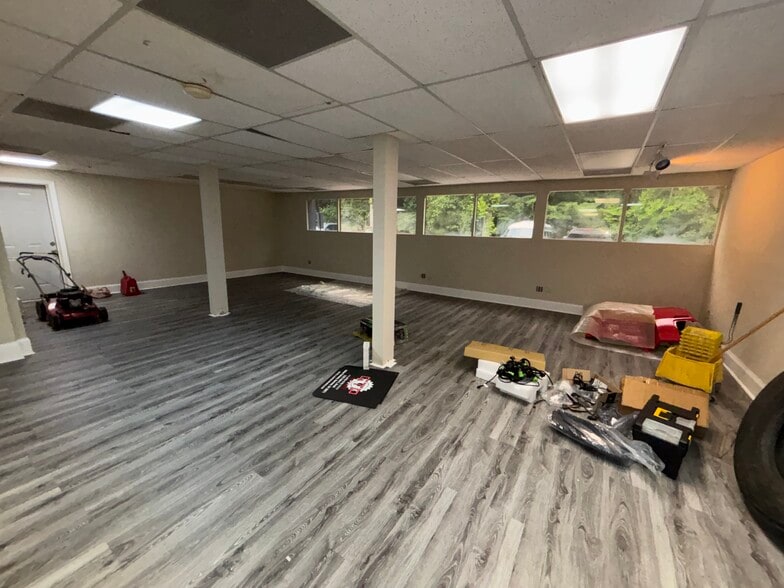 More Photos Of 1798 Montreal Cir, Tucker Office For Sale