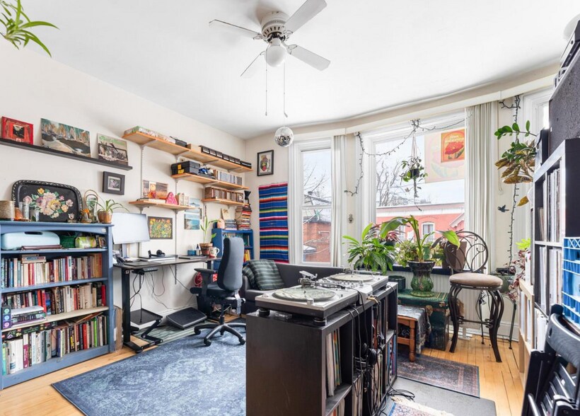 More Photos Of 484-486 Gilmour St, Ottawa Apartments For Sale