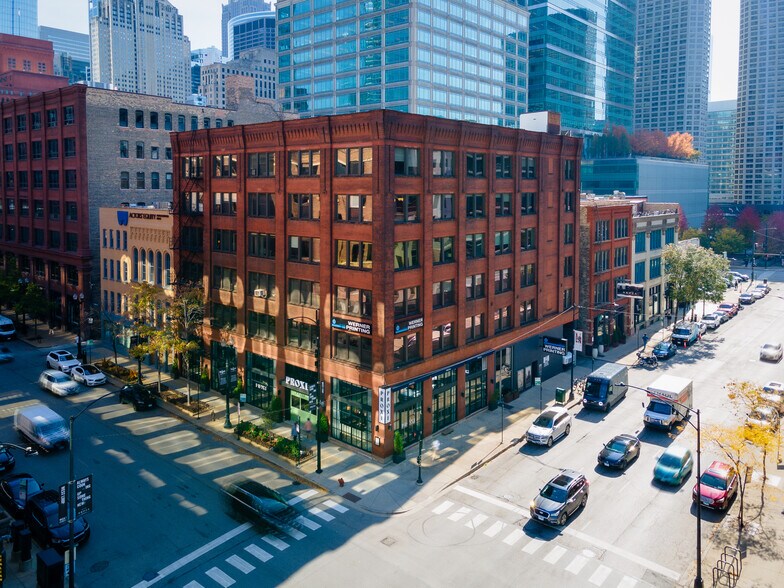 More Photos Of 133 N Jefferson St, Chicago Loft Creative Space For Lease
