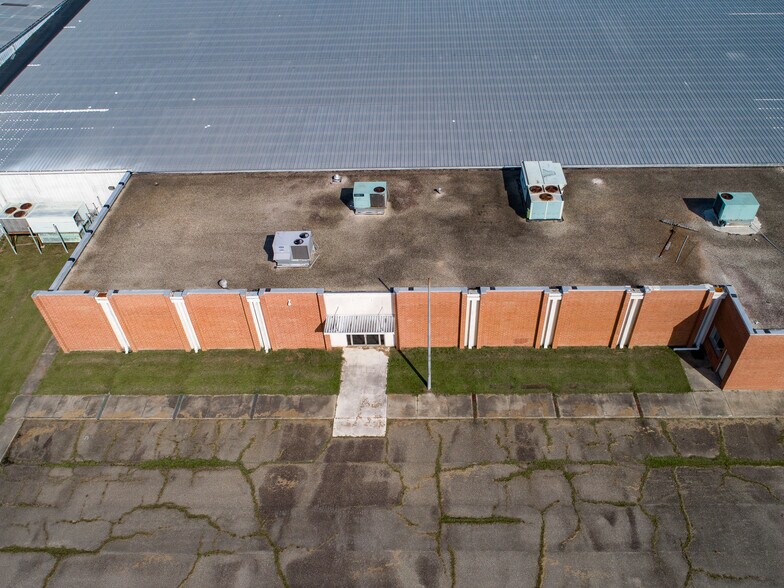 More Photos Of 18631 NC Highway 71, Lumber Bridge Industrial For Sale