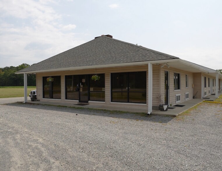More Photos Of 18754 Northumberland Hwy, Reedville Hotel For Sale