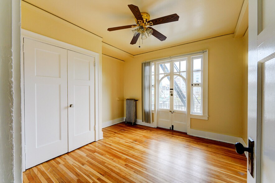More Photos Of 1429 SW 14th Ave, Portland Apartments For Sale