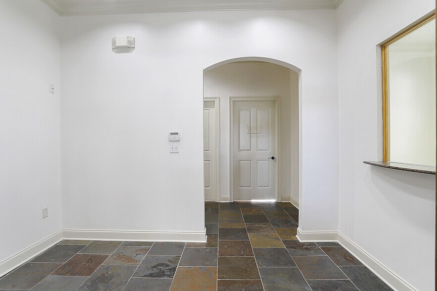 More Photos Of 10620 Timberlake Ave, Baton Rouge Medical For Lease