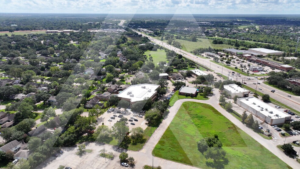 More Photos Of 3634 Glenn Lakes Lane, Missouri City Office For Lease