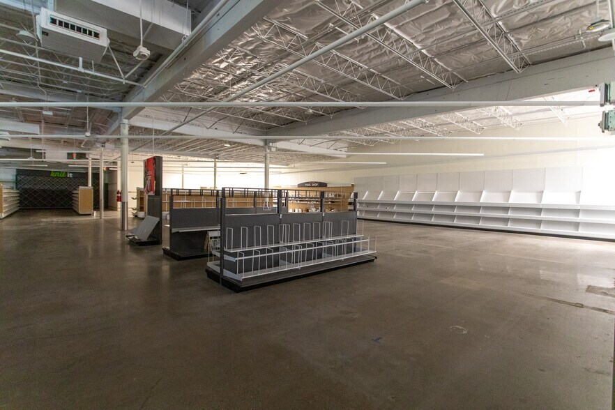 More Photos Of 1200 10th Ave S, Great Falls General Retail For Lease