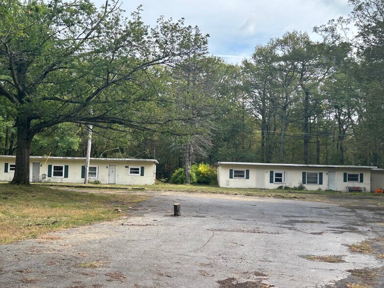 More Photos Of 574 NY-32A Rt, Palenville Hotel For Sale