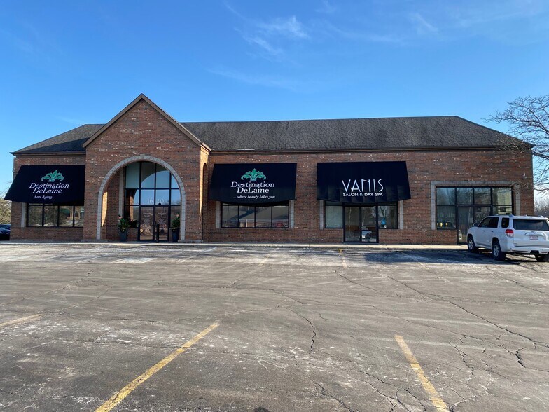 More Photos Of 1620 Country Club Rd, Valparaiso Freestanding For Lease