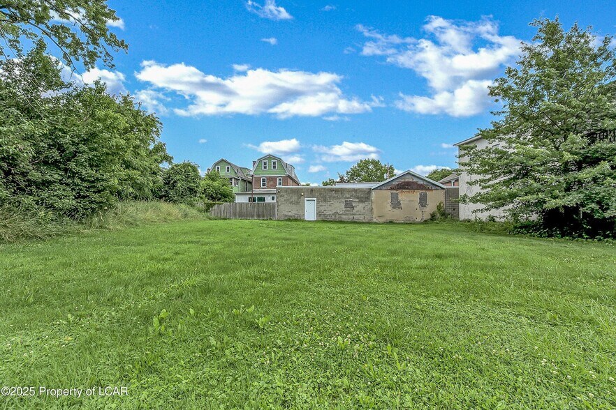 More Photos Of 506 Hazle st, Wilkes Barre Medical For Sale