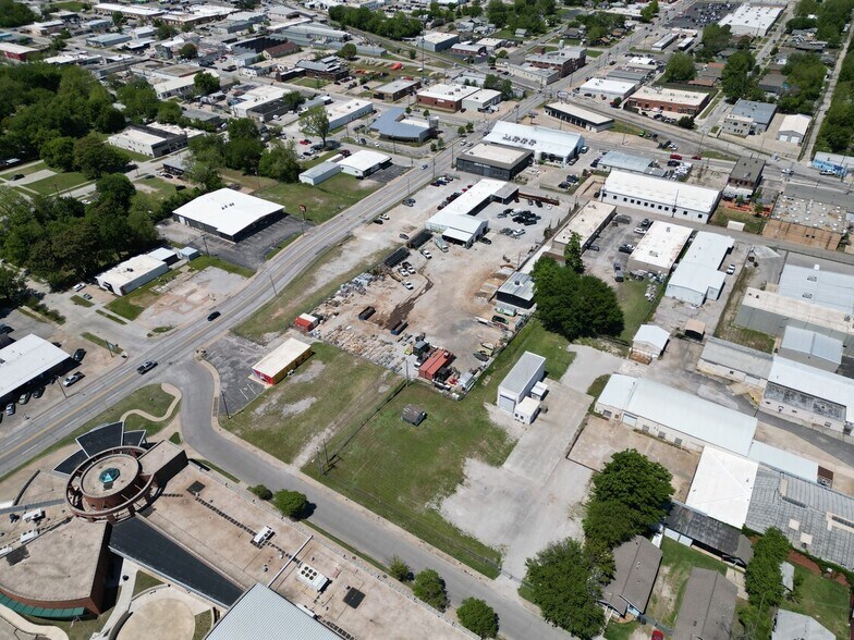 More Photos Of 1716 E 7th St, Tulsa Warehouse For Sale