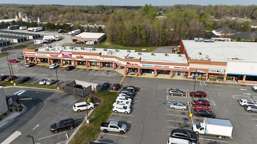 More Photos Of 12201 N NC Highway 150, Winston-Salem Storefront For Lease