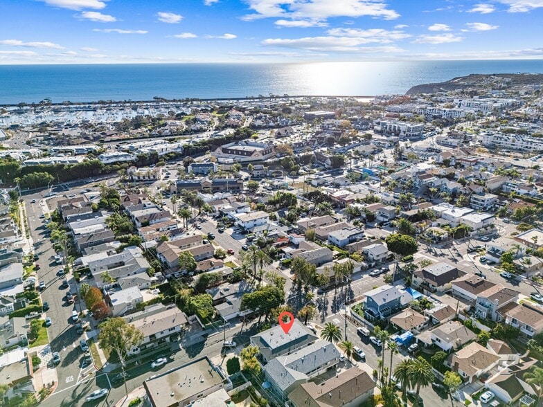 More Photos Of 33972 Alcazar Dr, Dana Point Apartments For Sale