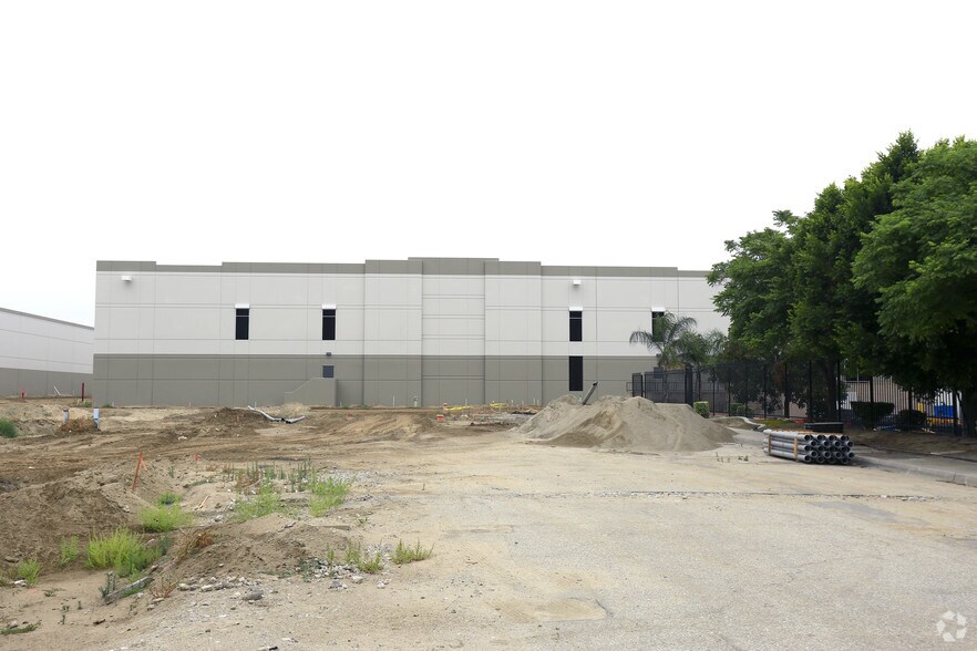More Photos Of 1120 Mission Blvd, Ontario Manufacturing For Lease