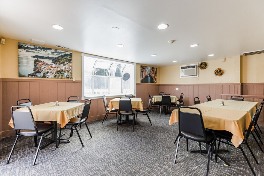 More Photos Of 116 White Horse Pike, Chesilhurst Freestanding For Sale