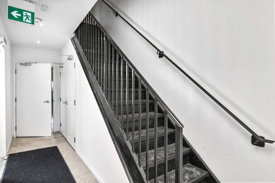 More Photos Of 60 Mill St, Gananoque Medical For Sale