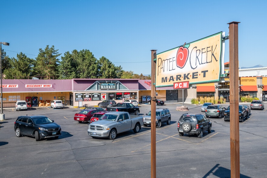 More Photos Of 704 SW Higgins Ave, Missoula Supermarket For Sale