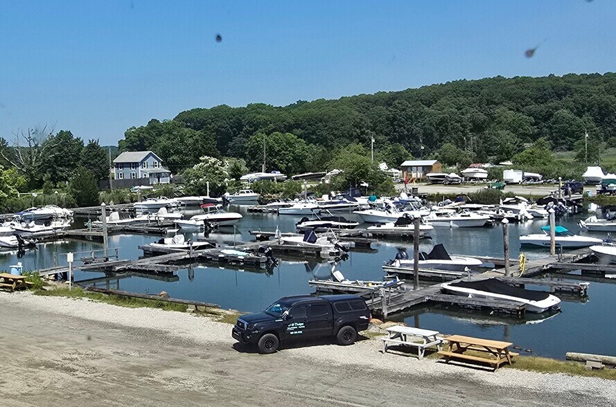 More Photos Of 54 Old Boston Post Rd, Westbrook Marina For Sale