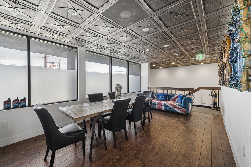 More Photos Of 1001 S Victory Blvd, Burbank Warehouse For Sale