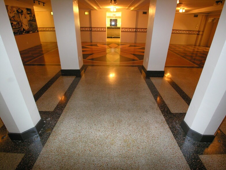 More Photos Of 226 Shady Ave, Pittsburgh Multifamily For Sale