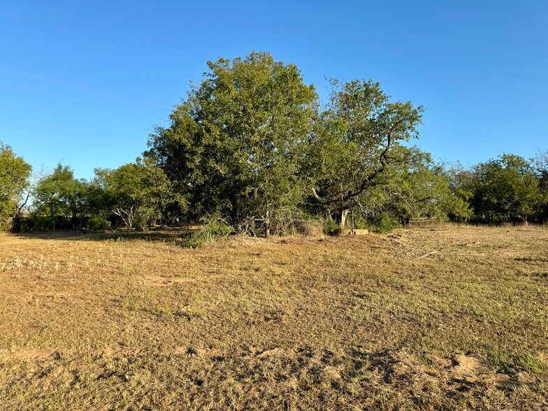 More Photos Of 133 Wheeler St, Stockdale Trailer Camper Park For Sale
